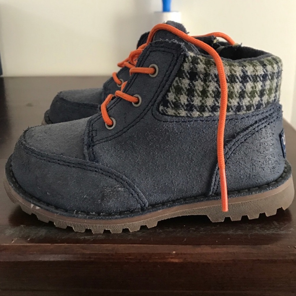 Toddle blue uggs